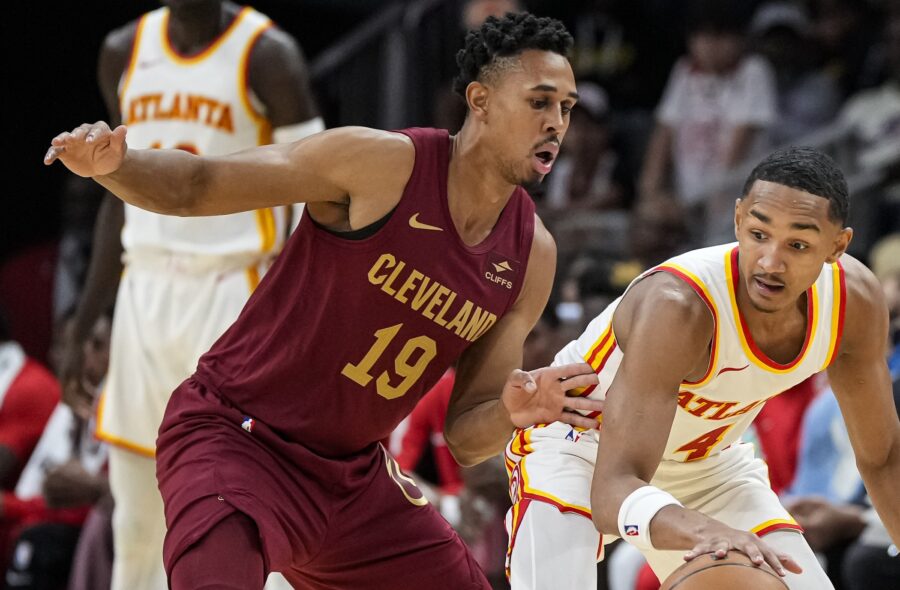 Mavs Sign, Waive Three Players