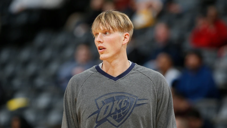 Kyle Singler charged with assaulting girlfriend in Oklahoma