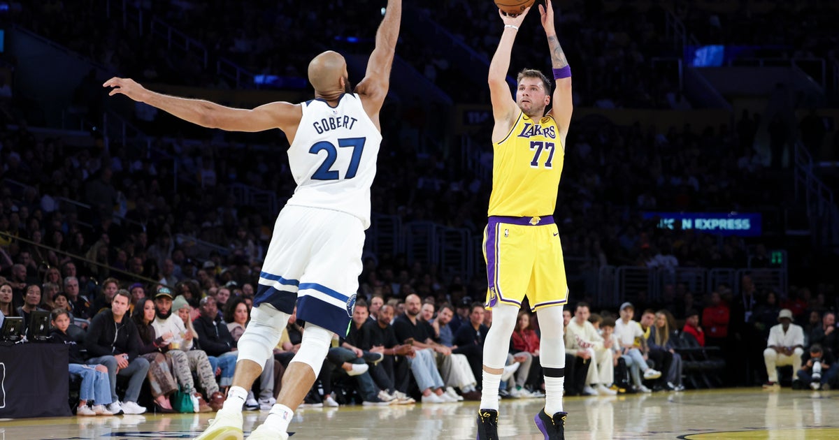 Luka Doncic scores 49 to extend his sizzling season start in Lakers' 128-110 win over Timberwolves