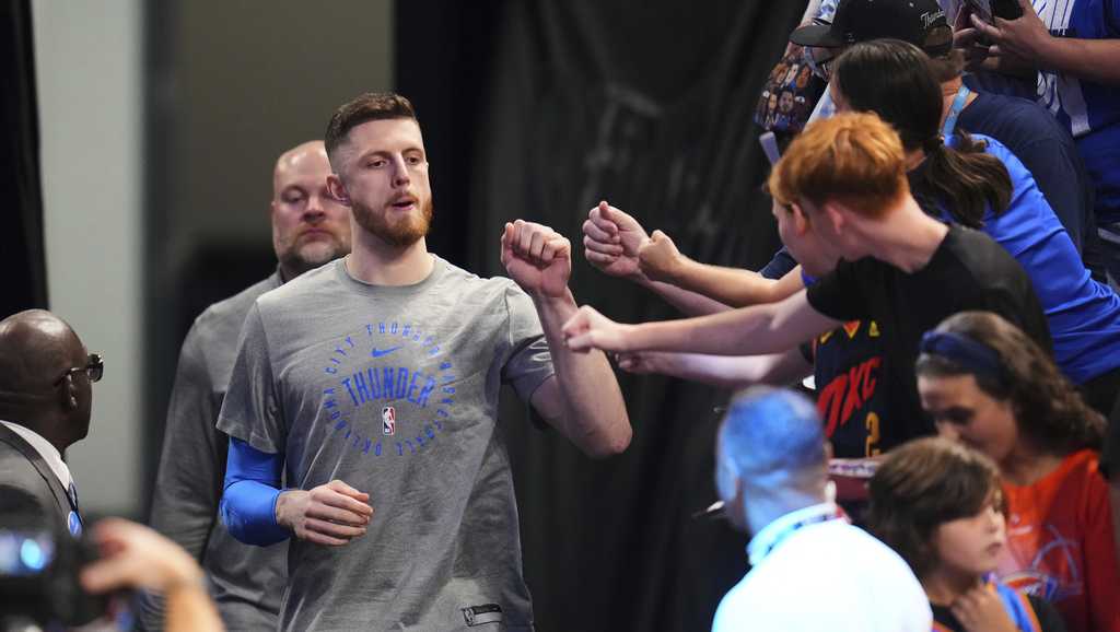 Thunder's Hartenstein honored by NBA for work with OKC nonprofits