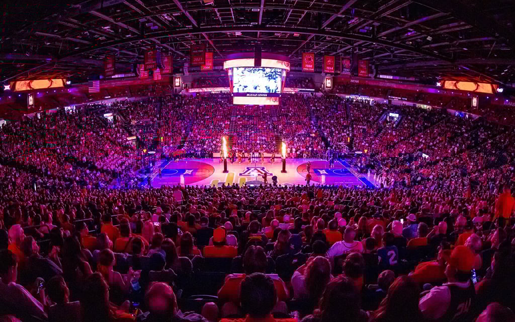 Gronk? Shaq? Red-Blue Showcase highlights Arizona Wildcats men’s basketball team, with surprise celebrity appearances