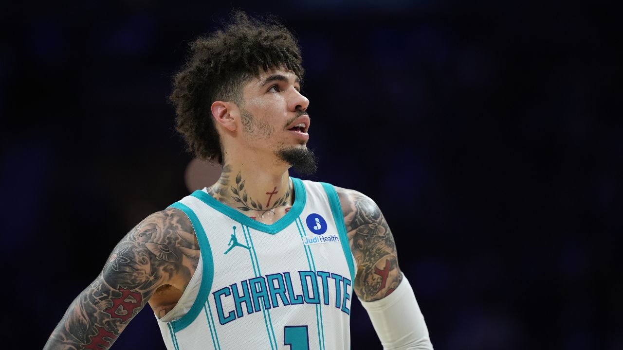 Hornets' LaMelo Ball fined $35K for obscene gesture toward referee