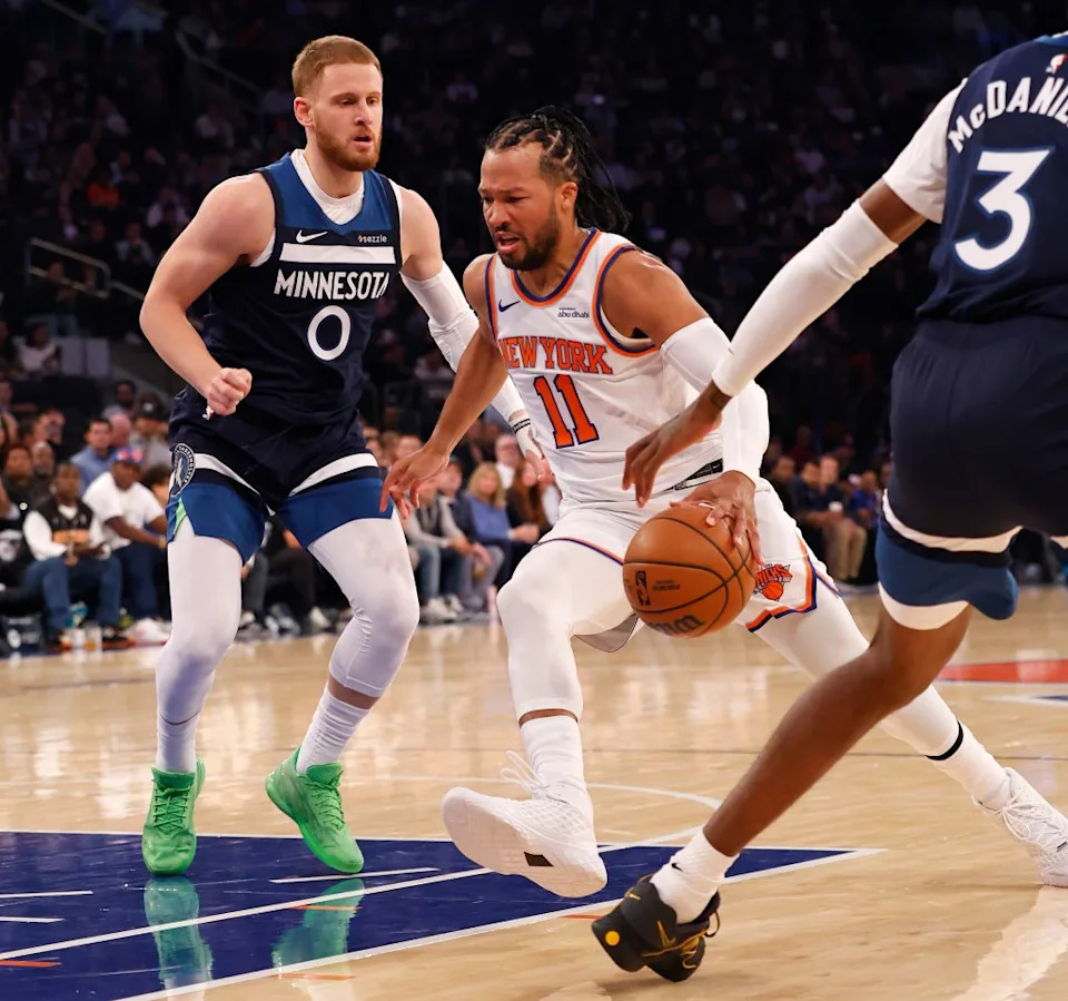 Jalen Brunson drives to the basket during the Knicks-Timberwolves preseason game on Oct. 9, 2025. Robert Sabo for NY Post