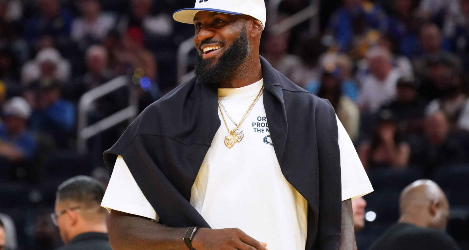 LA Lakers’ final game ticket prices soar following LeBron James post