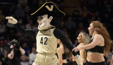 Vanderbilt basketball freshman Chandler Bing wants world to know he hasn't seen Friends