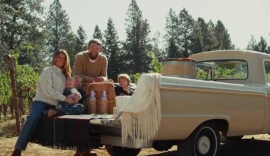 Domantas Sabonis turns love of wine into business venture