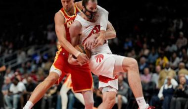 Jakob Poeltl out as Raptors host Rockets