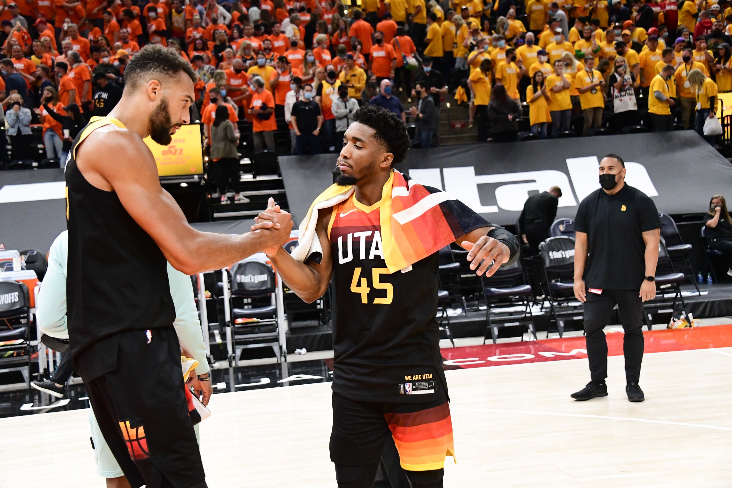 SALT LAKE CITY, UT - JUNE 10: Rudy Gobert #27 of the Utah Jazz high fives Donovan Mitchell #45 of the Utah Jazz after the game against the LA Clippers during Round 2, Game 2 of the 2021 NBA Playoffs on June 10, 2021 at vivint.SmartHome Arena in Salt Lake City, Utah. NOTE TO USER: User expressly acknowledges and agrees that, by downloading and or using this Photograph, User is consenting to the terms and conditions of the Getty Images License Agreement. Mandatory Copyright Notice: Copyright 2021 NBAE (Photo by Adam Pantozzi/NBAE via Getty Images)
