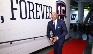 Vince Carter preaches fan patience as season approaches