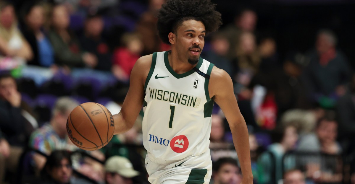 Milwaukee Bucks sign two Wisconsin Herd players to Exhibit 10 contracts