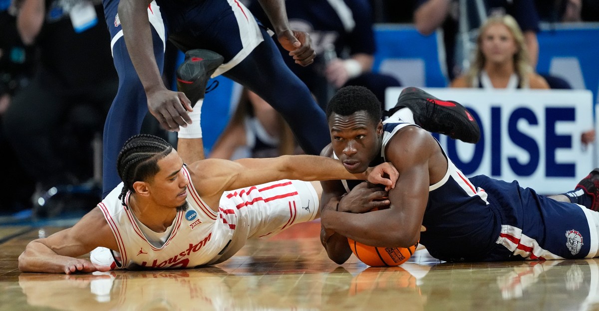 Emmanuel Innocenti Might Be the Best Defender in College Basketball