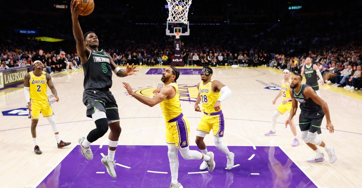 How to Watch the Minnesota Timberwolves at Los Angeles Lakers Game