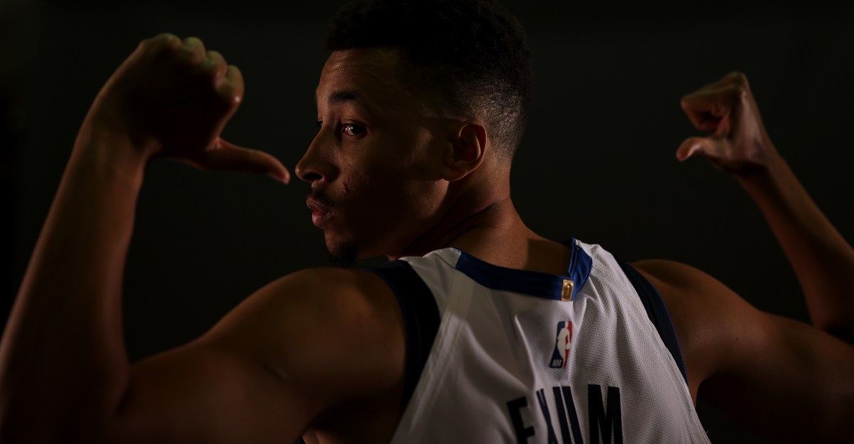 Can Dante Exum stay on the court for the Mavericks?