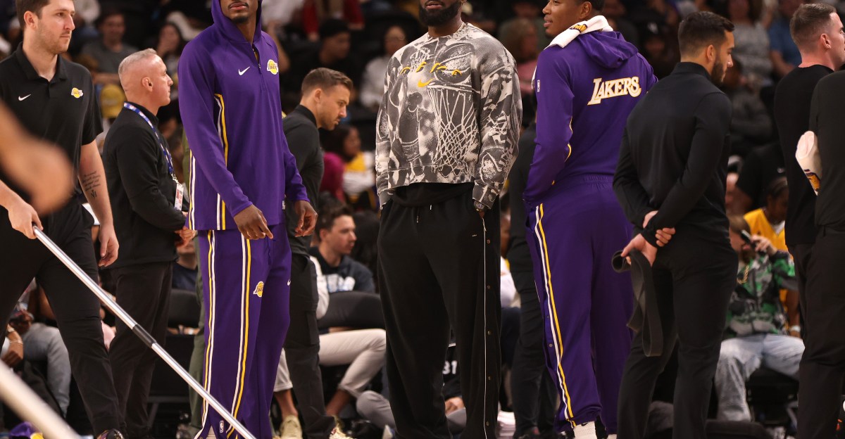 JJ Redick talks preseason injury plans for Luka Dončić, LeBron James