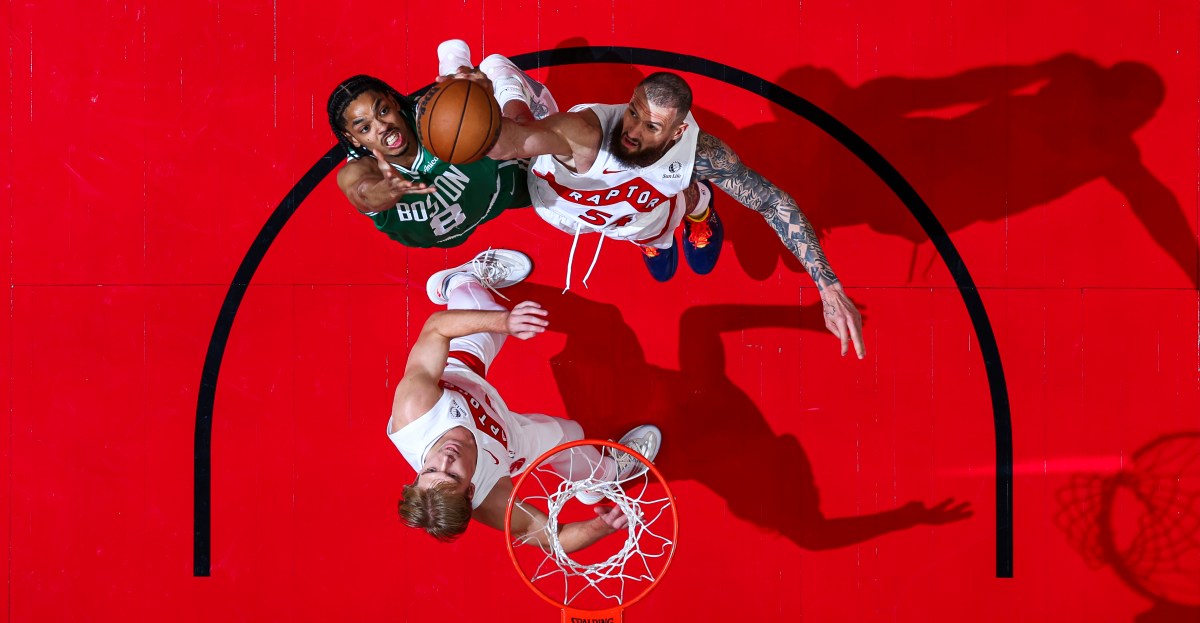 Celtics drop the ball late, lose to Raptors 105-103