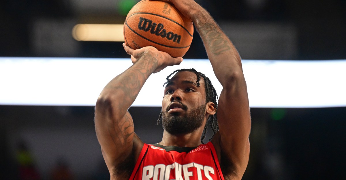 Rockets down Pelicans 130-128 to go to 3-0 in the NBA Preseason