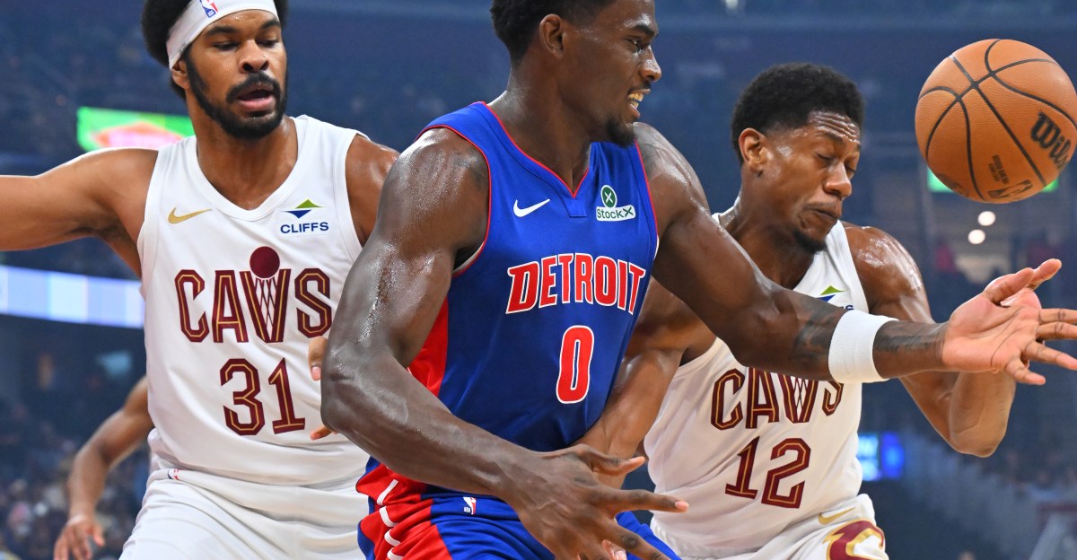 Under the Hood: Preseason Game 3 at Cavaliers