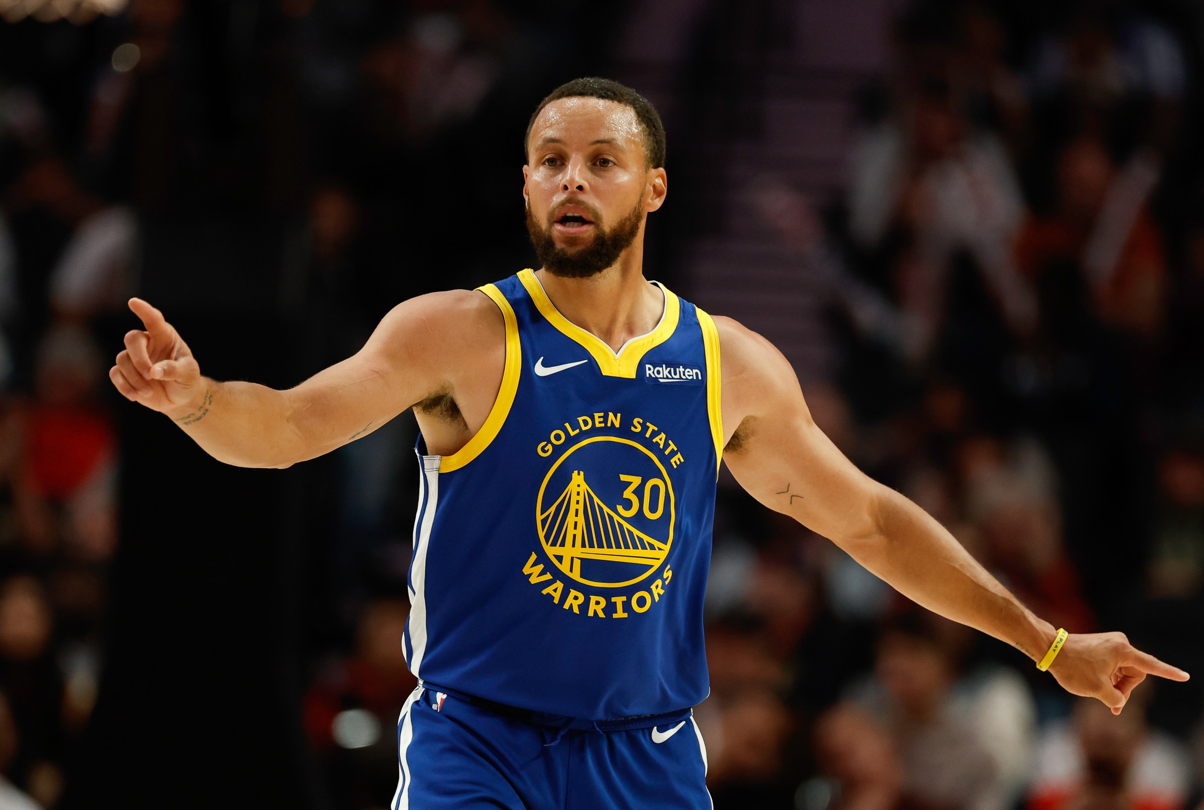 PORTLAND, OREGON - OCTOBER 14: Stephen Curry #30 of the Golden State Warriors gestures during the second quarter of a preseason game against the Portland Trail Blazers at the Moda Center on October 14, 2025 in Portland, Oregon. NOTE TO USER: User expressly acknowledges and agrees that, by downloading and or using this photograph, User is consenting to the terms and conditions of the Getty Images License Agreement. The Portland Trail Blazers won 118-111. (Photo by Alika Jenner/Getty Images)