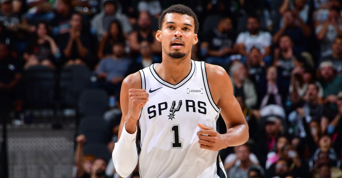 San Antonio Spurs Season Preview: Moving forward on the road back to relevance