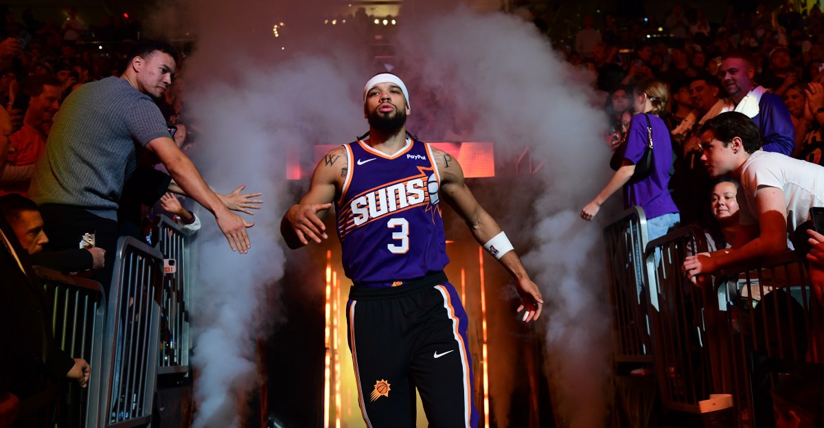 Game Recap: Phoenix rallies behind defense, rebounding, and a little chaos in 120-116 win