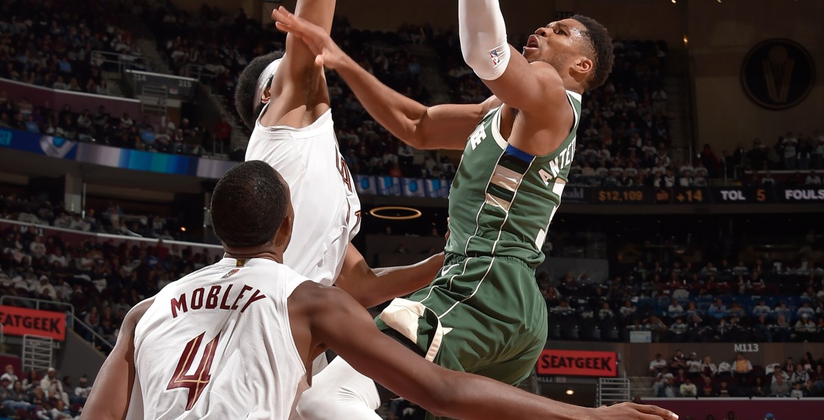Milwaukee vs. Cleveland Game Review & Player Grades from Cavs beating Bucks