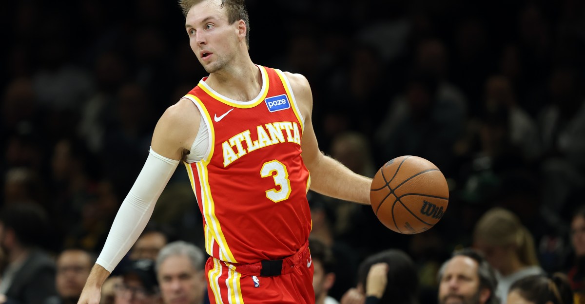 Hawks find enough playmaking in absence of Young in win over Nets
