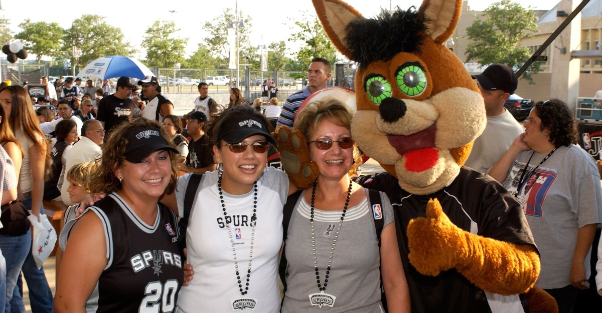 Open Thread: Spurs Top Off event now kicking off a week of festivities