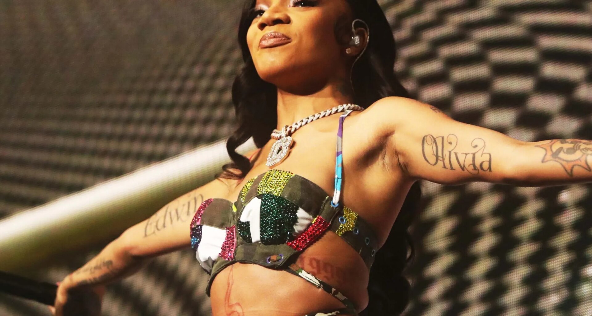 GloRilla & Brandon Ingram Pack On The PDA At Raptors Game