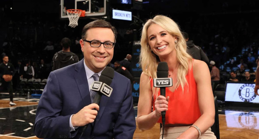 Ian Eagle and Sarah Kustok on a 2019-20 YES broadcast.