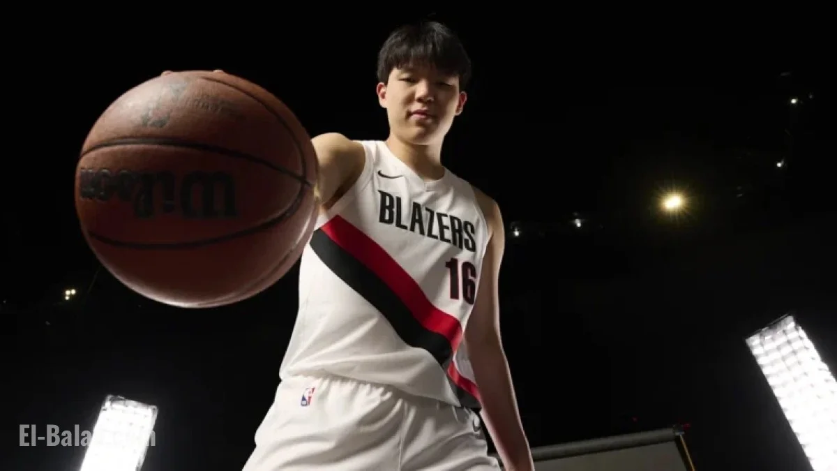 Yang Hansen Requests Lineup Change from Blazers Coach Chauncey Billups