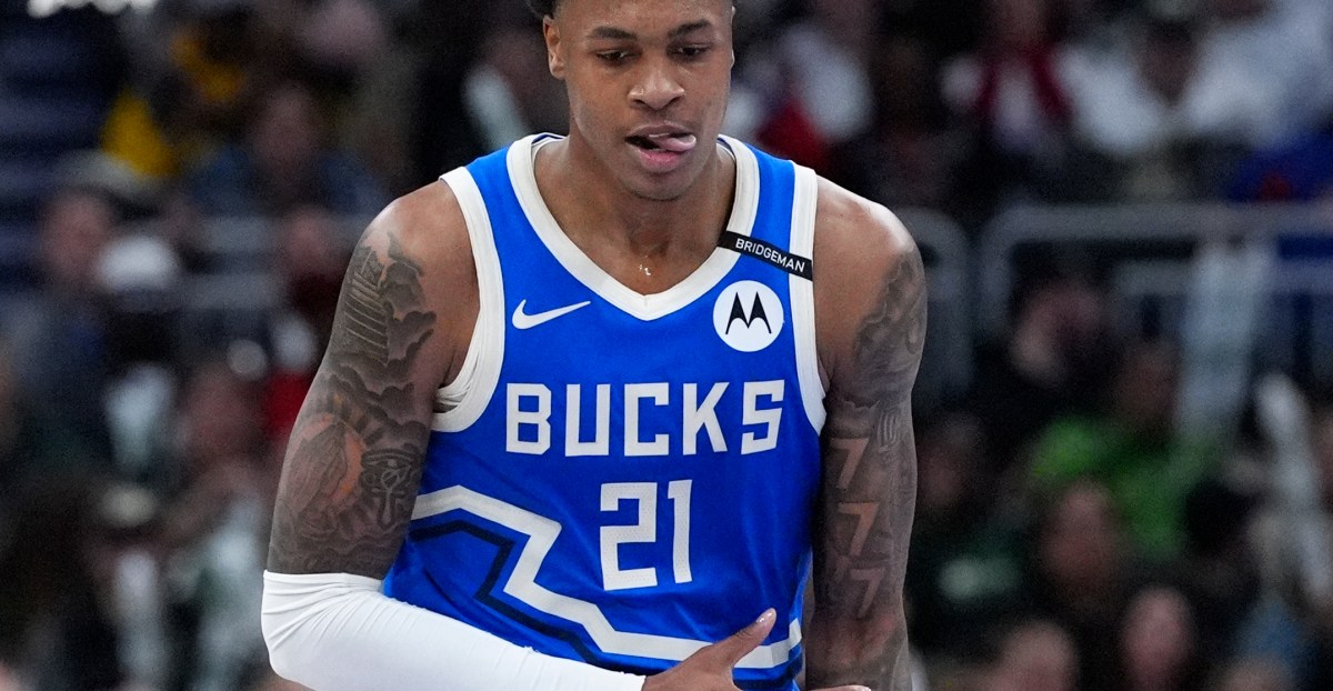 Milwaukee Bucks waive Tyler Smith, keep Andre Jackson Jr. and Amir Coffey