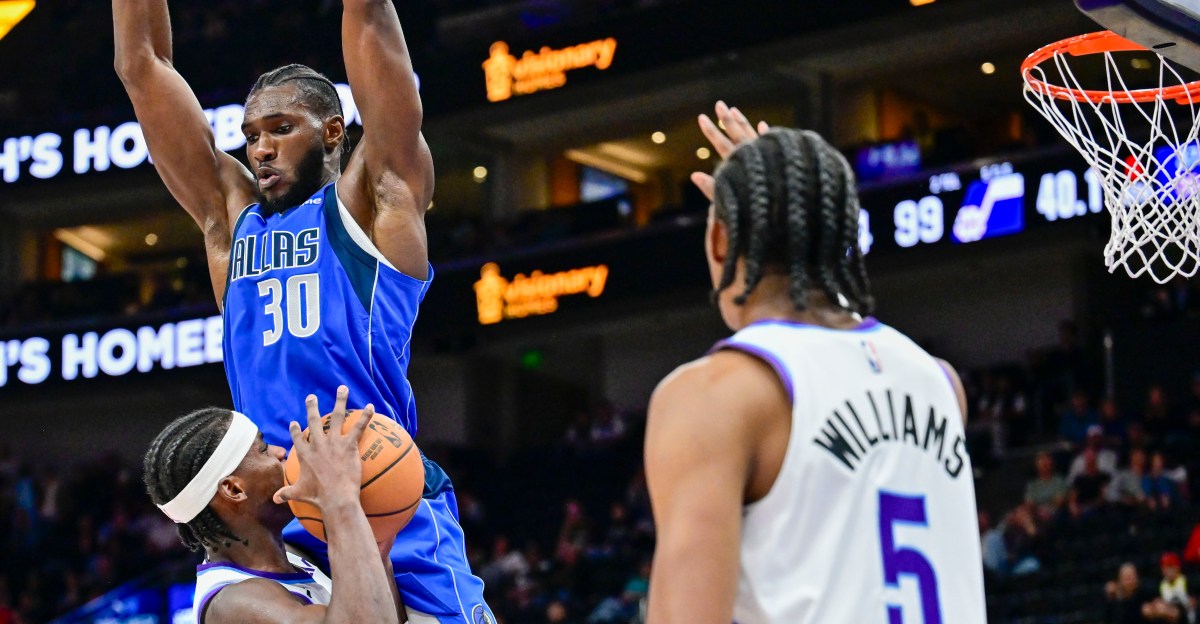 Moussa Cisse’s shot-blocking earns him two-way contract with Mavericks
