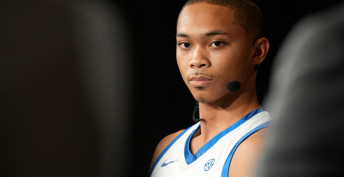 Jaland Lowe update after Blue-White Game injury: Kentucky Wildcats Basketball