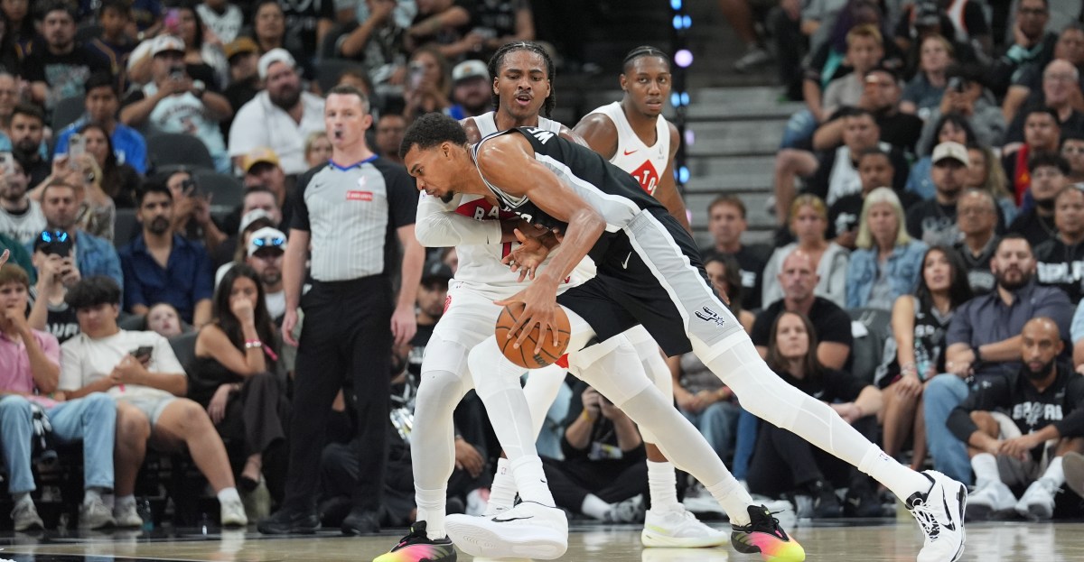 Highlights: Victor Wembanyama and Stephon Castle corral the Raptors in big win