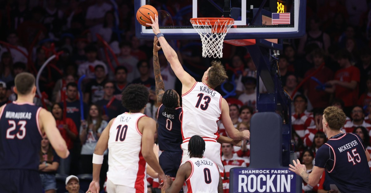 Arizona men’s basketball beats Saint Mary’s in exhibition