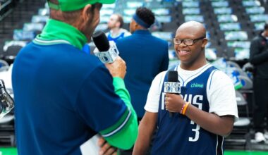 Dallas Mavericks welcome viral McKinney hoops star