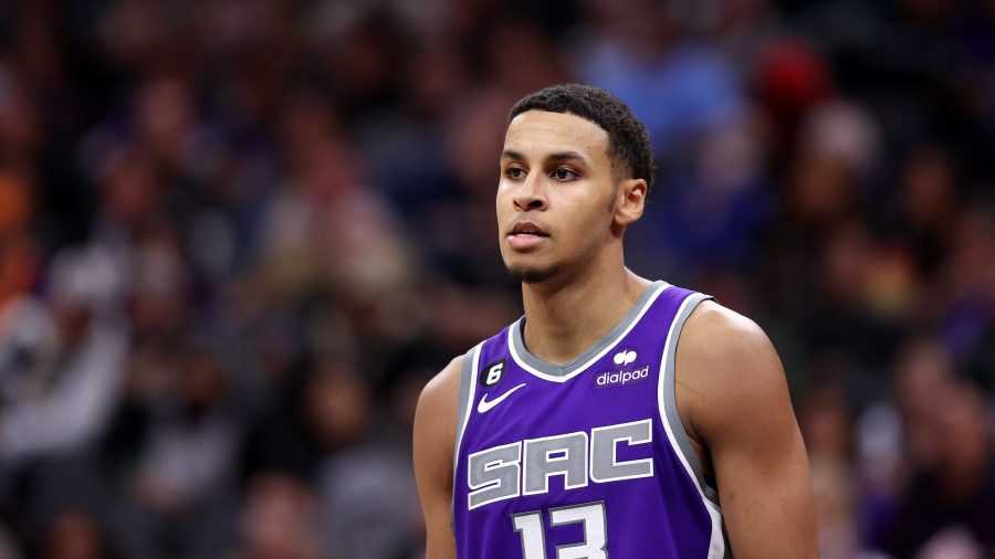 Kings lose Keegan Murray 4-6 weeks to left thumb injury, surgery required