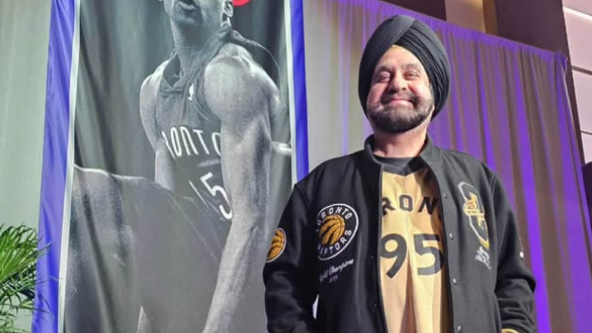 When Toronto Raptors’ Superfan Nav Bhatia Said ‘No One Wanted To Hire A Sikh With Turban’ | Auto News