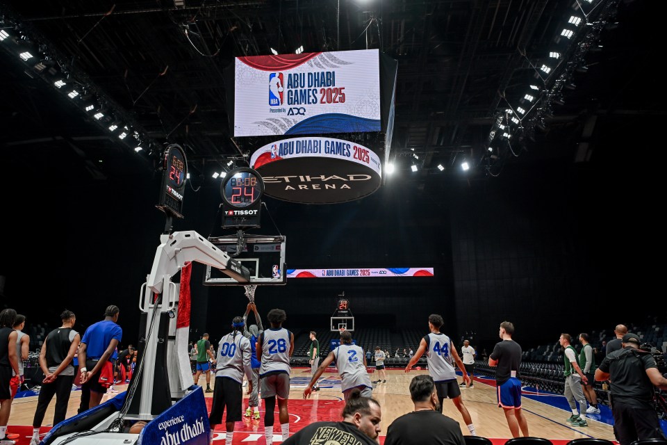 Knicks players take part in the practice session ahead of 2025 NBA Global Games Abu Dhabi between New York and Philadelphia