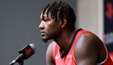 Rockets' Dorian Finney-Smith expected to miss start of season