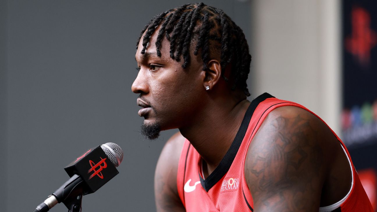 Rockets' Dorian Finney-Smith expected to miss start of season