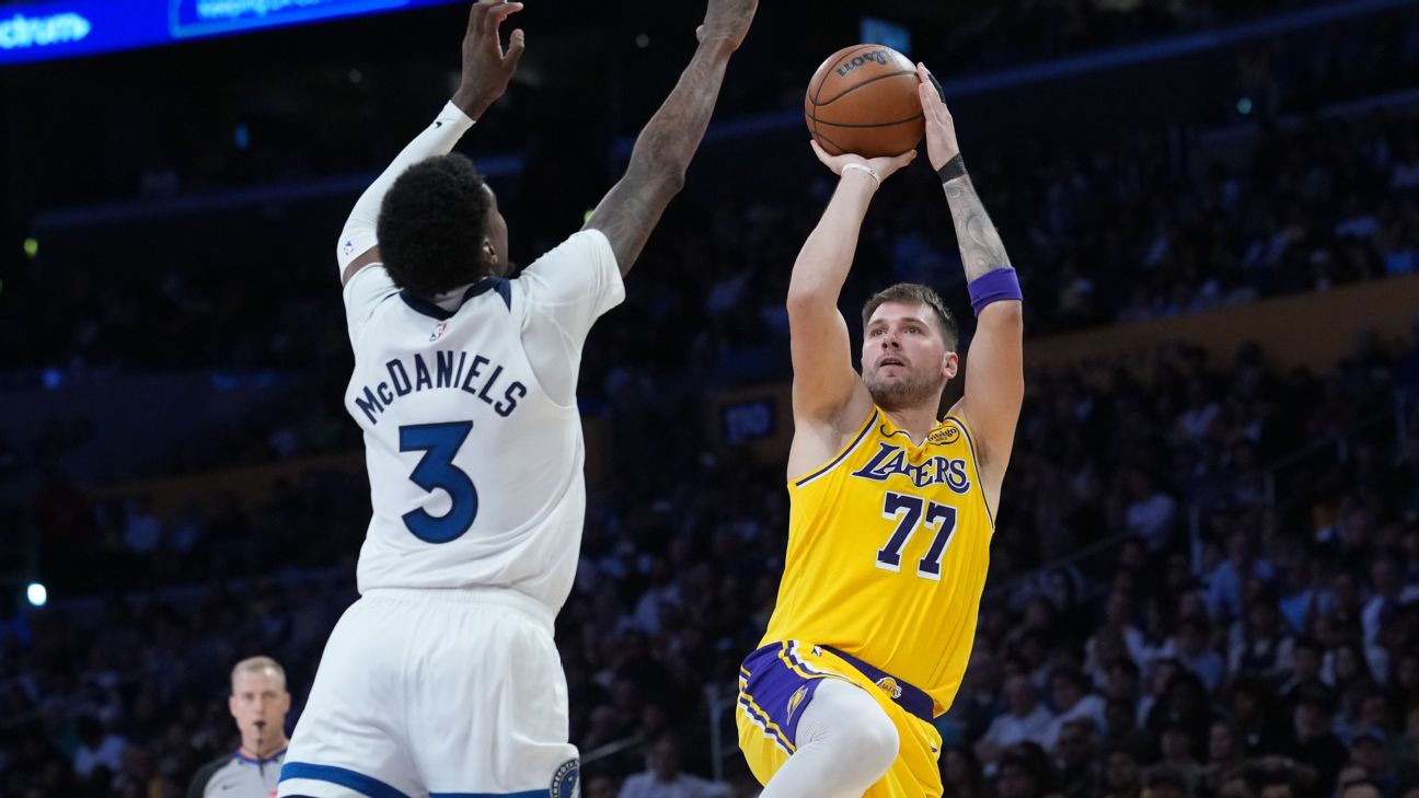 Luka Doncic sets Lakers record with 92 points in 1st 2 games