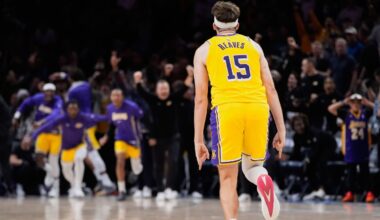 Austin Reaves' run continues with buzzer-beater to rescue Lakers