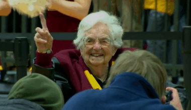 Loyola University mourns death of Sister Jean, beloved chaplain of Ramblers basketball team