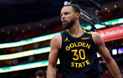 Stephen Curry praises Moses Moody after dropping 19 points in 15 minutes
