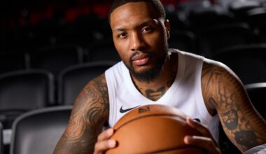 Damian Lillard has a unique role with the Blazers during his injury recovery