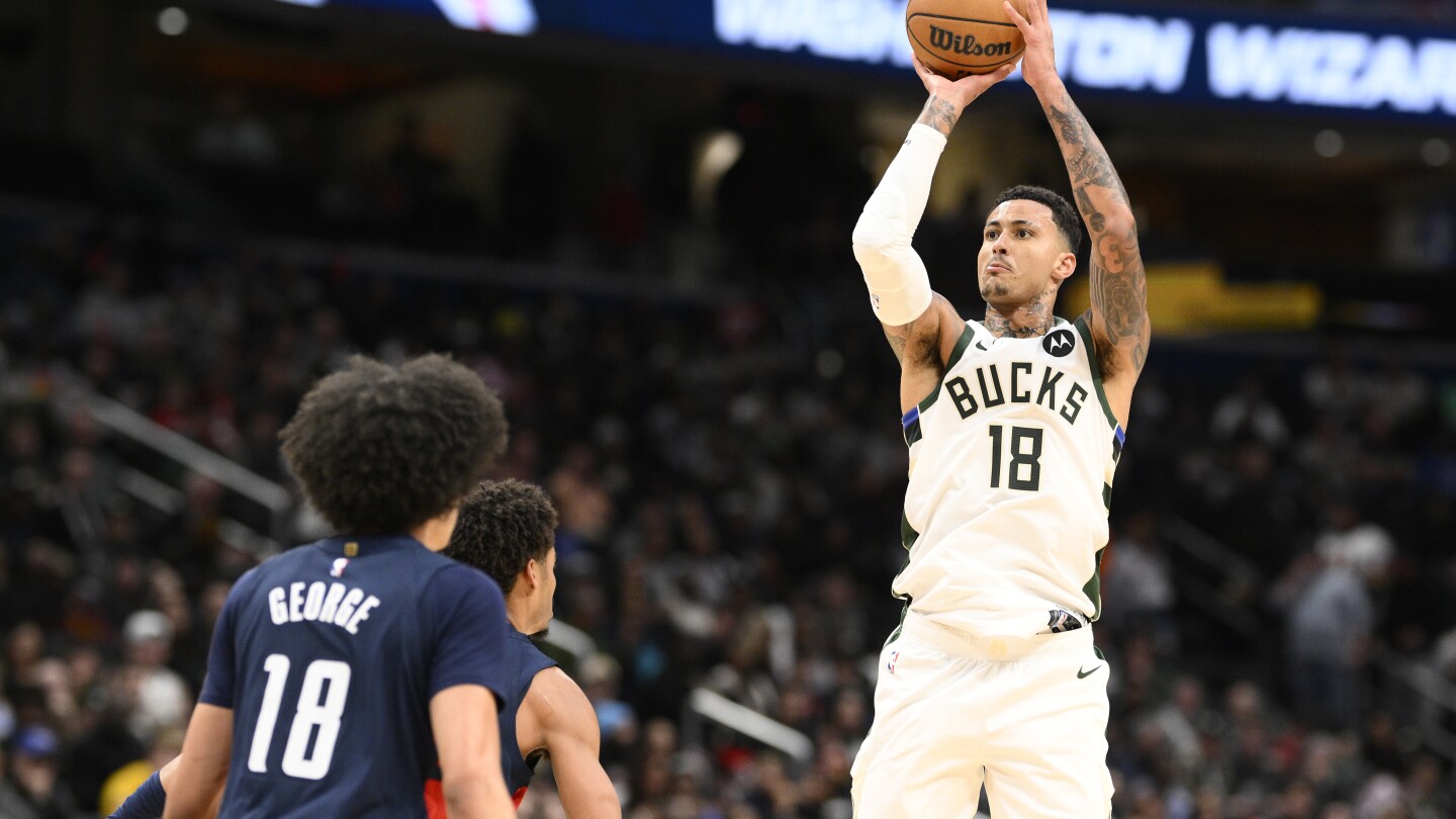 Kuzma scores 19, Middleton misses last-second 3 in 1st Bucks-Wizards game since they were swapped