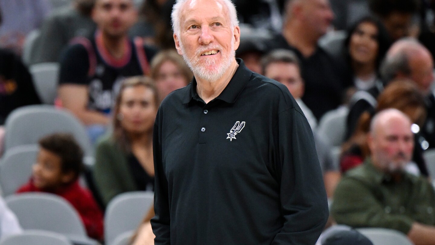 San Antonio Spurs quietly unveil banner for Gregg Popovich at home opener