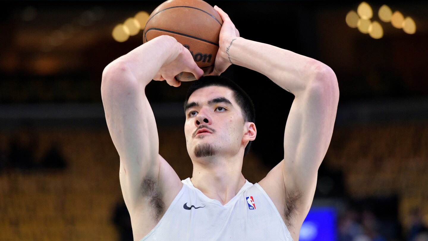 Grizzlies center Zach Edey to miss 6-9 weeks while recovering from ankle surgery