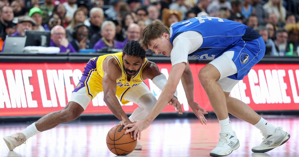 Gabe Vincent is hot from three in Lakers' preseason loss